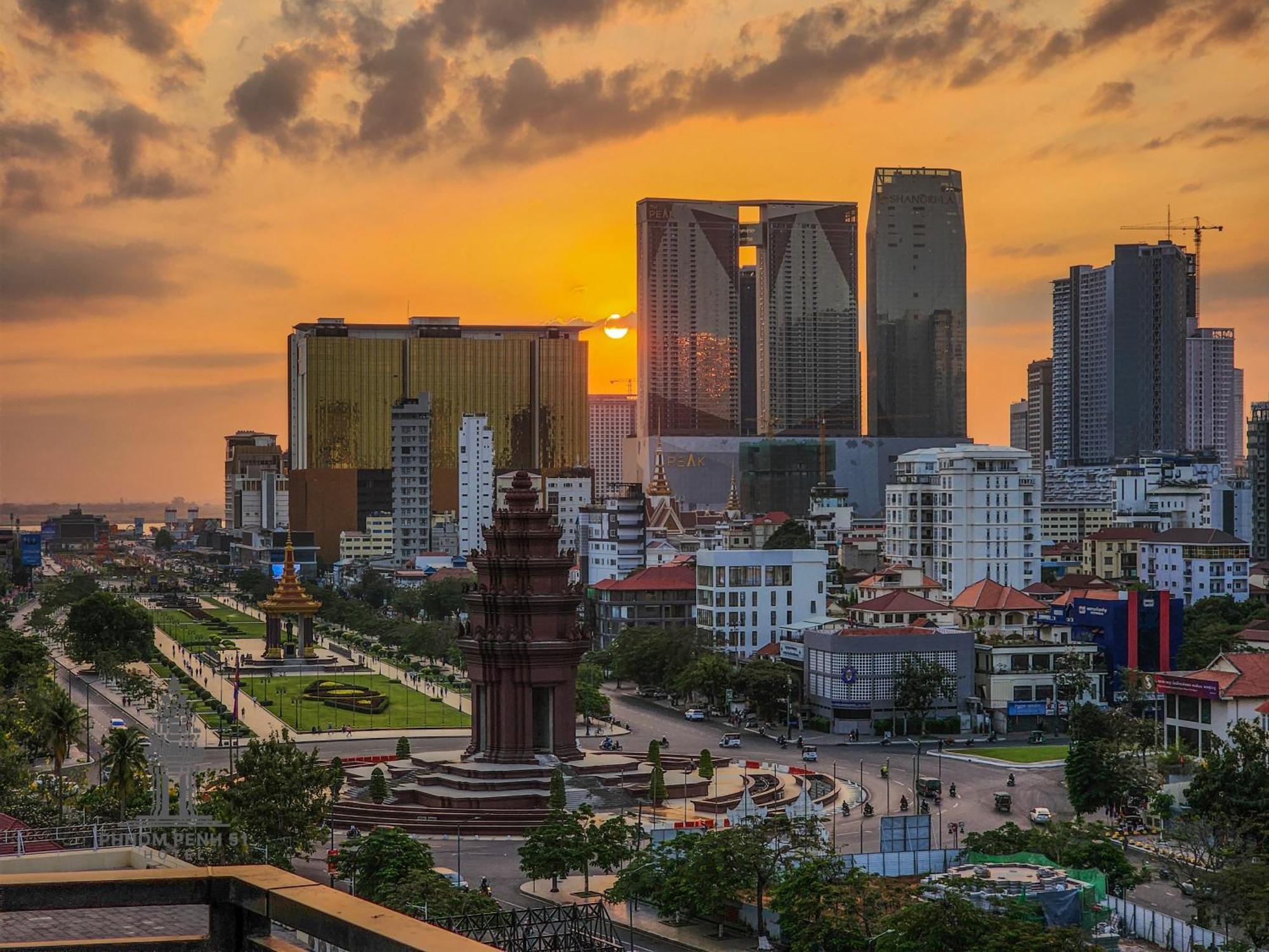 Phnom Penh 51 Hotel & Residences ภายนอก รูปภาพ
