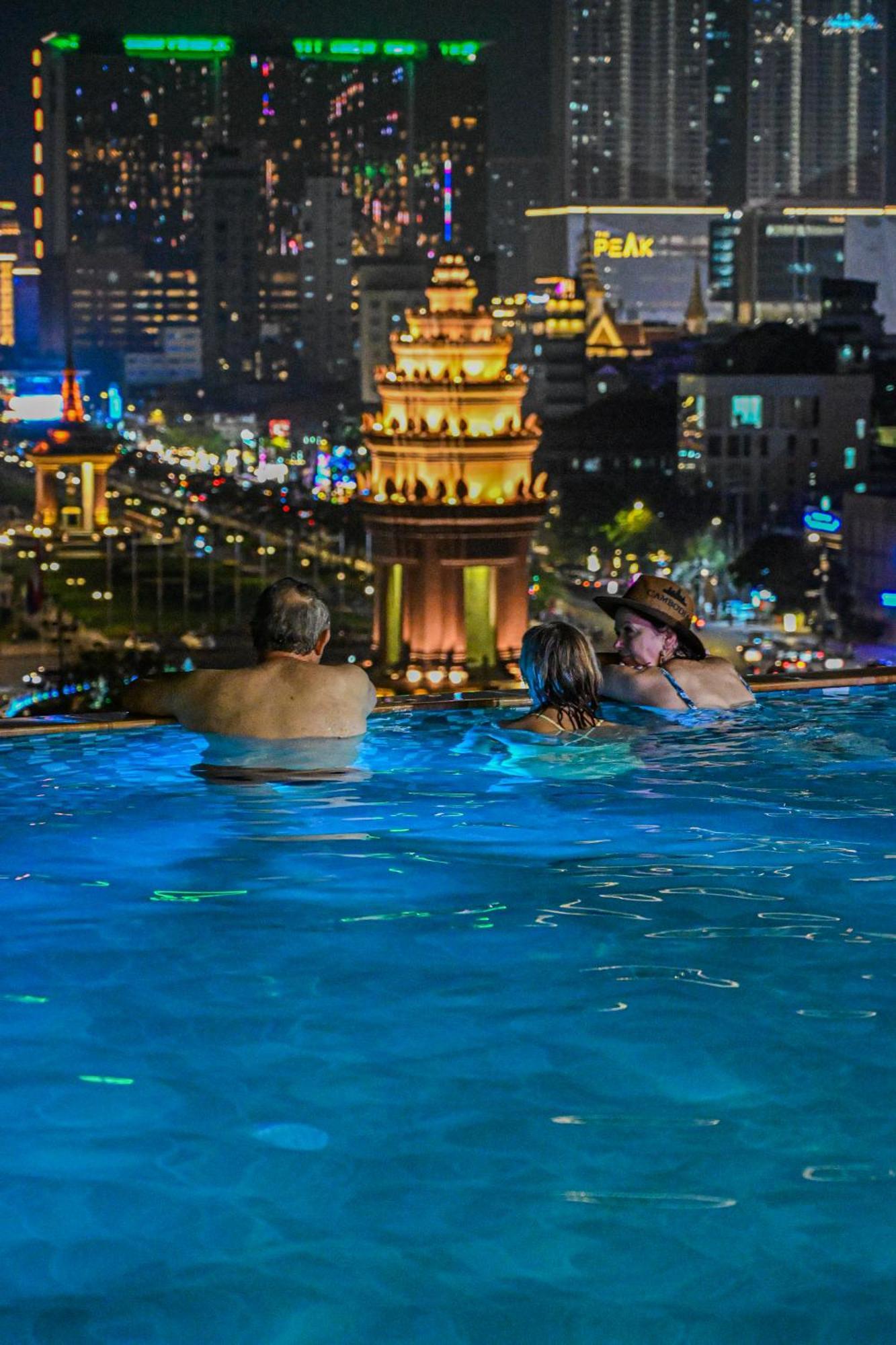 Phnom Penh 51 Hotel & Residences ภายนอก รูปภาพ